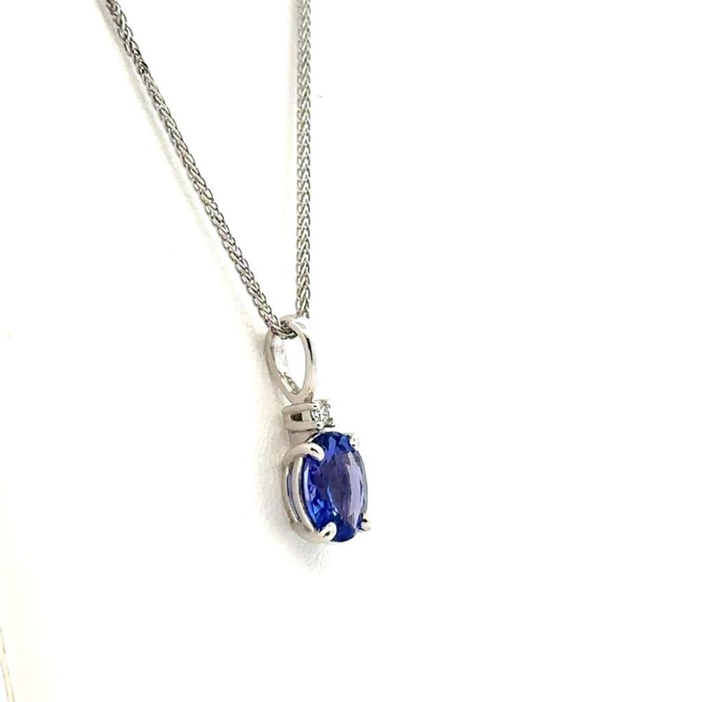 Oval Tanzanite Pendant