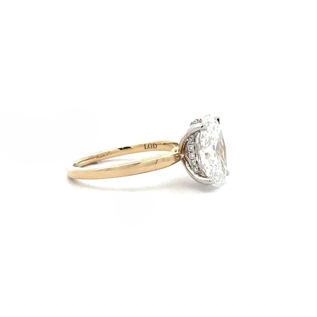 Oval Lab Grown Diamond Engagement Ring