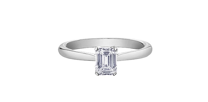 Maple Leaf Diamonds Engagement Ring