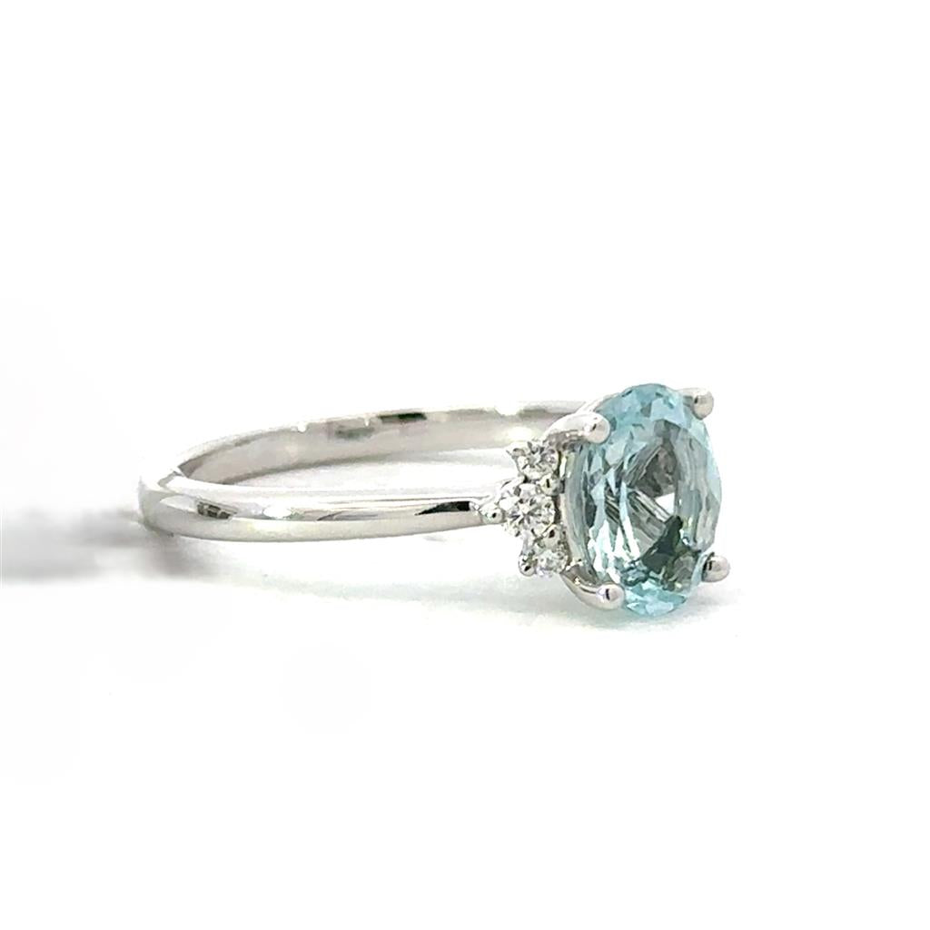 White Gold, Aquamarine and Diamond Ring
