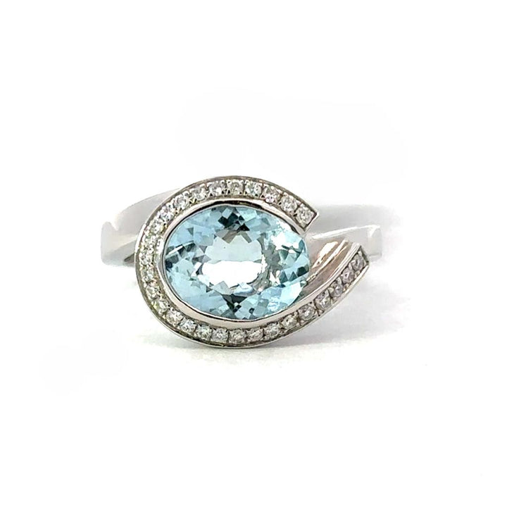 14K White Gold Aquamarine Ring