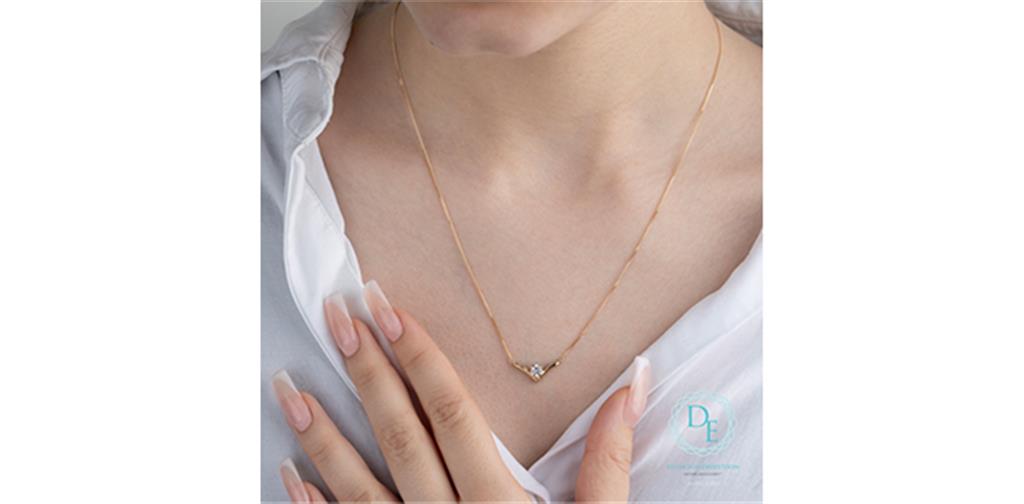 Lab Grown Diamond "V" pendant