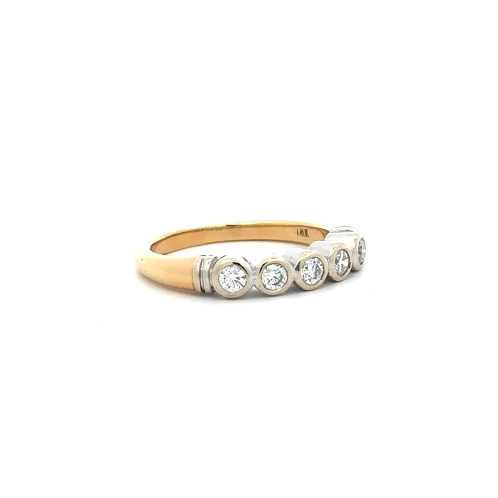 18K Gold & Diamond Ring