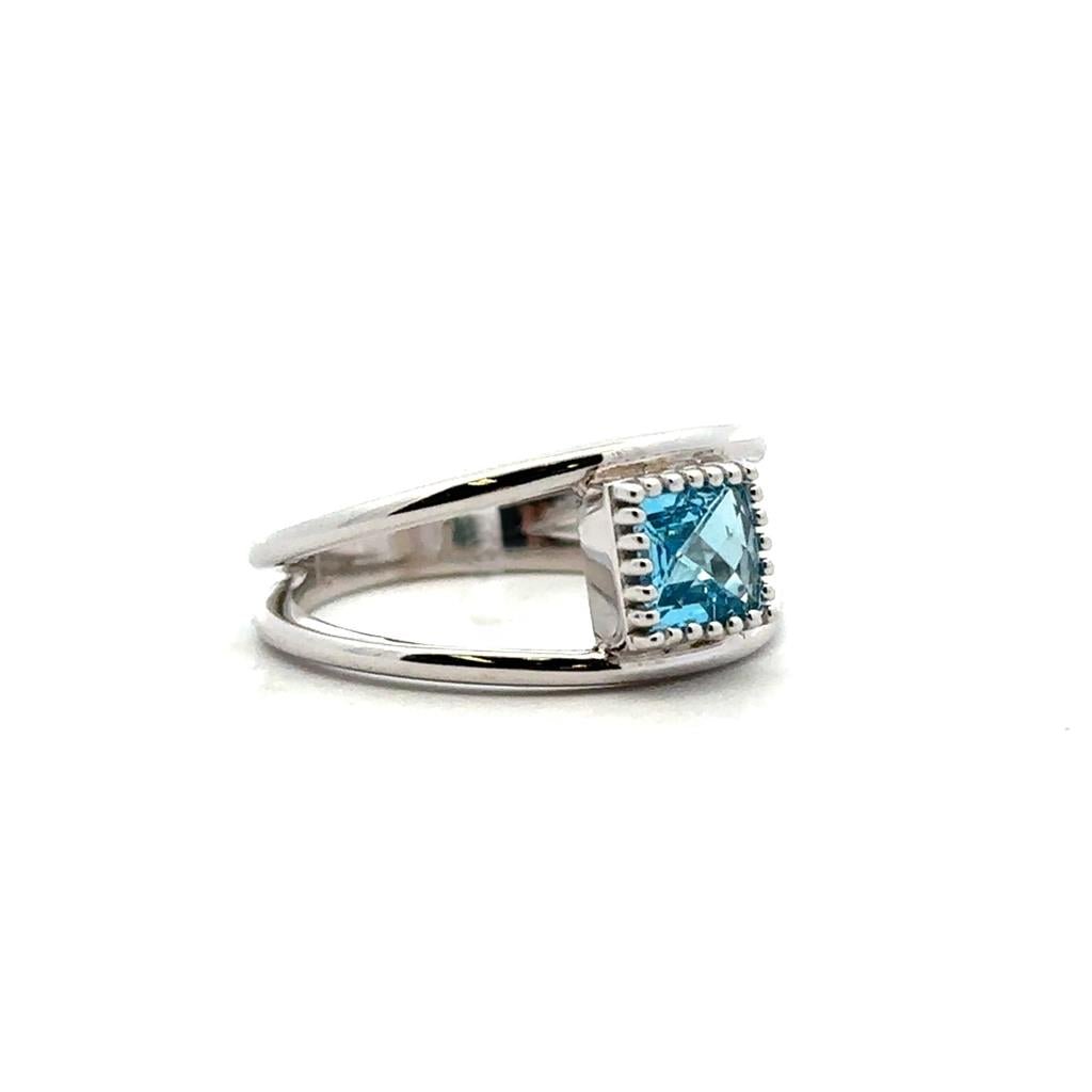 White Gold & Blue Topaz Ring - Davidson's Jewellers