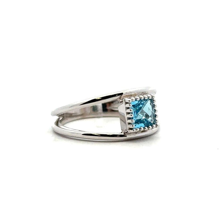 White Gold & Blue Topaz Ring - Davidson's Jewellers