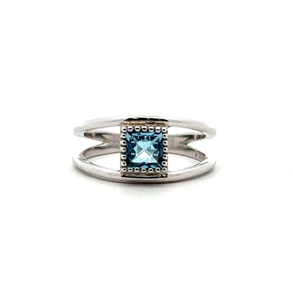White Gold & Blue Topaz Ring - Davidson's Jewellers